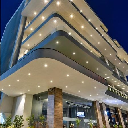 Afc Hotel Indore Dış mekan fotoğraf