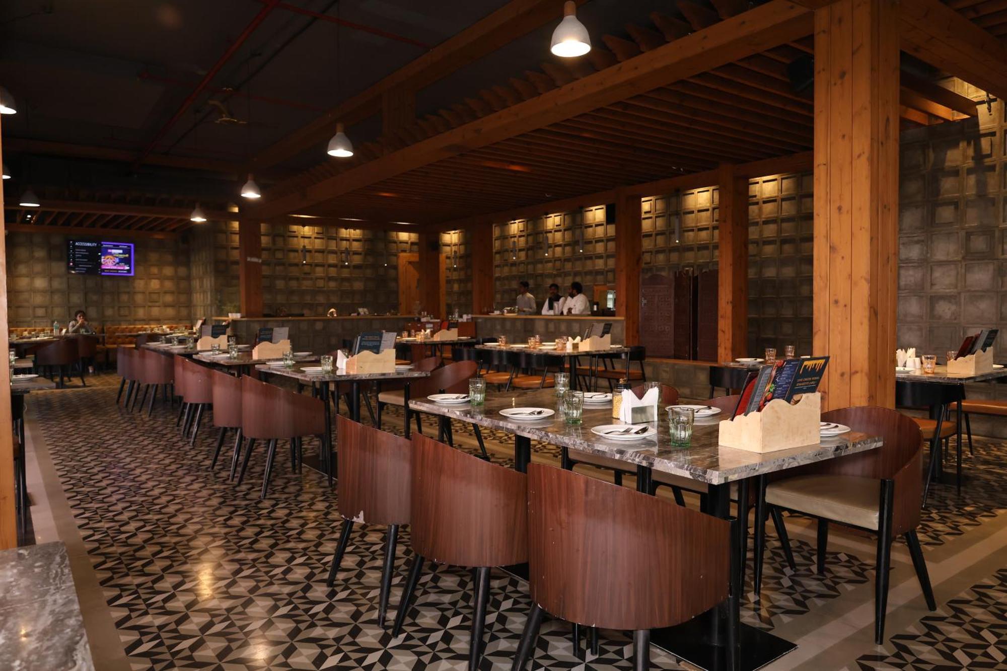Afc Hotel Indore Dış mekan fotoğraf