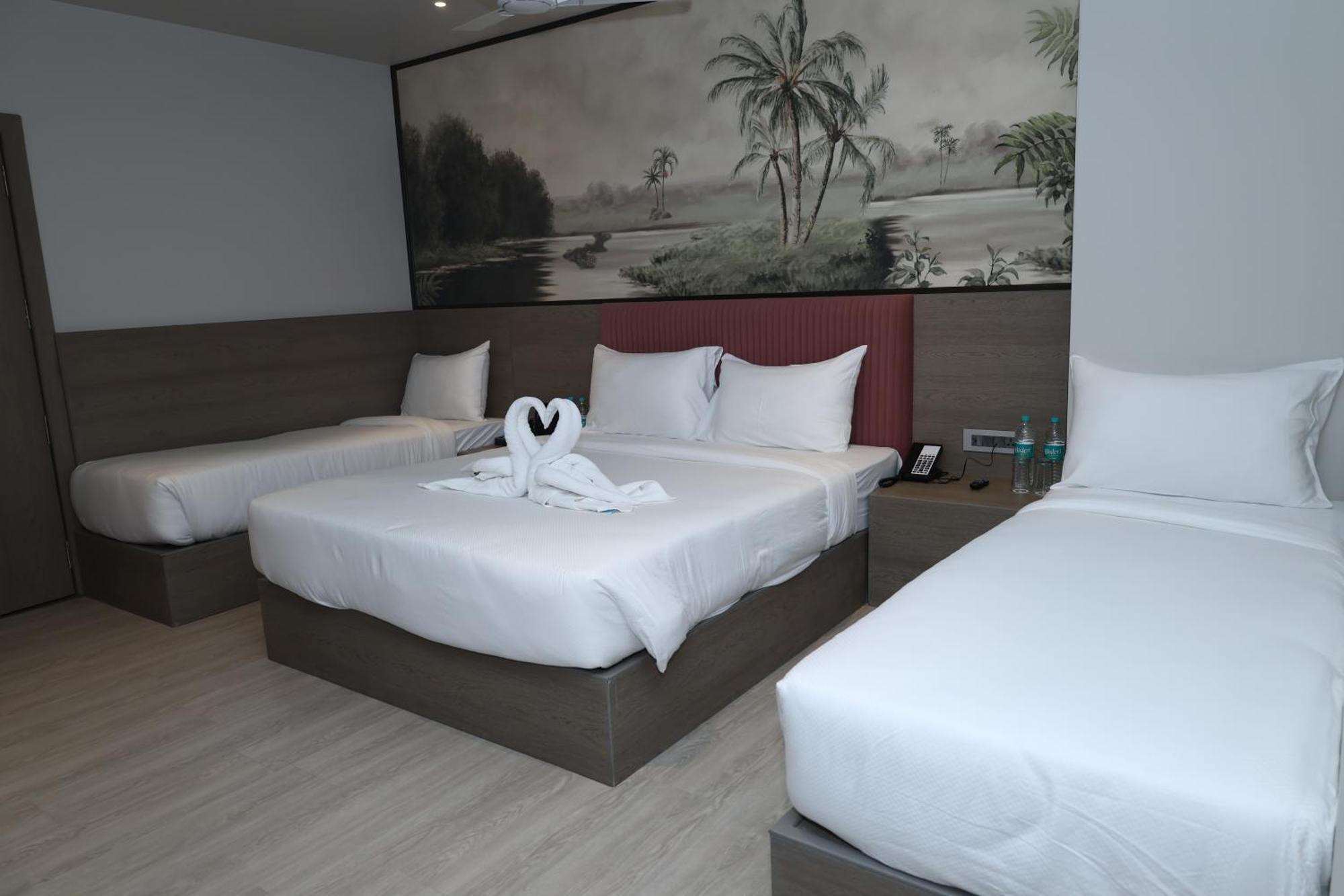 Afc Hotel Indore Dış mekan fotoğraf